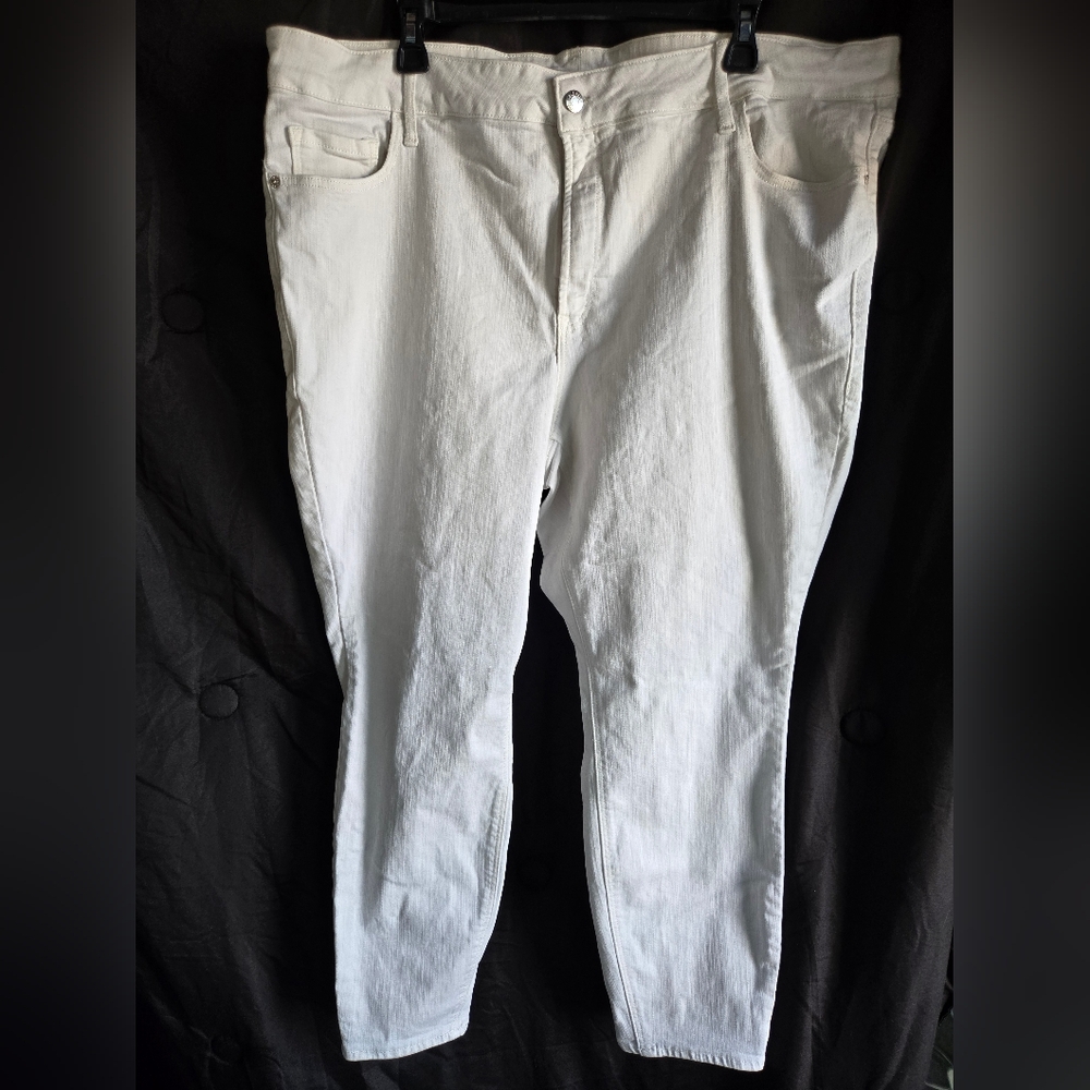 Old Navy Mid Rise Rock Star Jeans